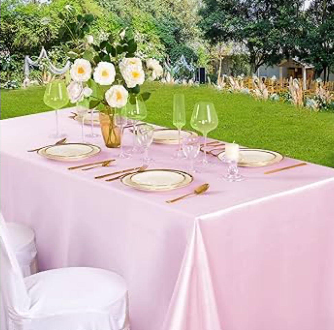 Mantel rosado de satén de 4,6 y 8 ft