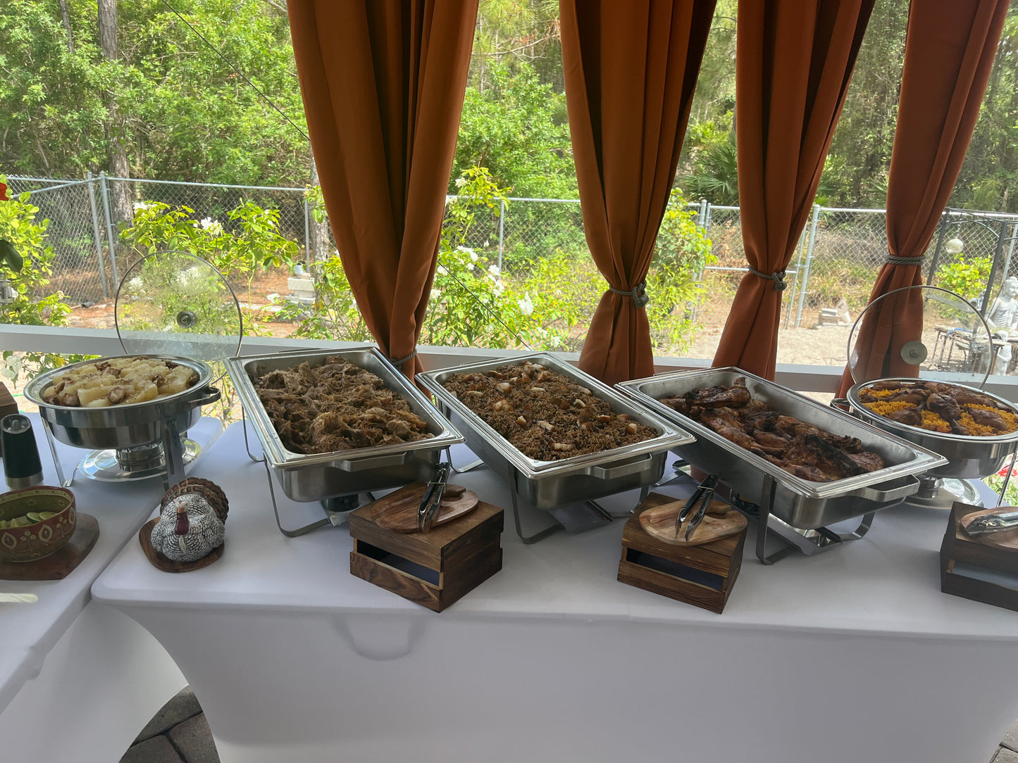 Mesas de Comida Criolla de 30 a 40 personas
