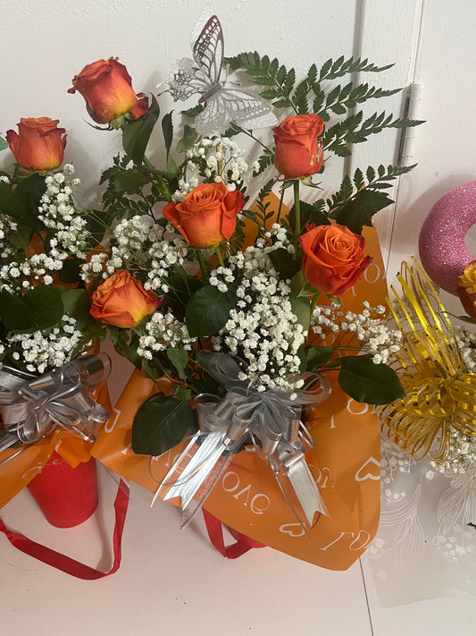 Arreglo de 5 Rosas