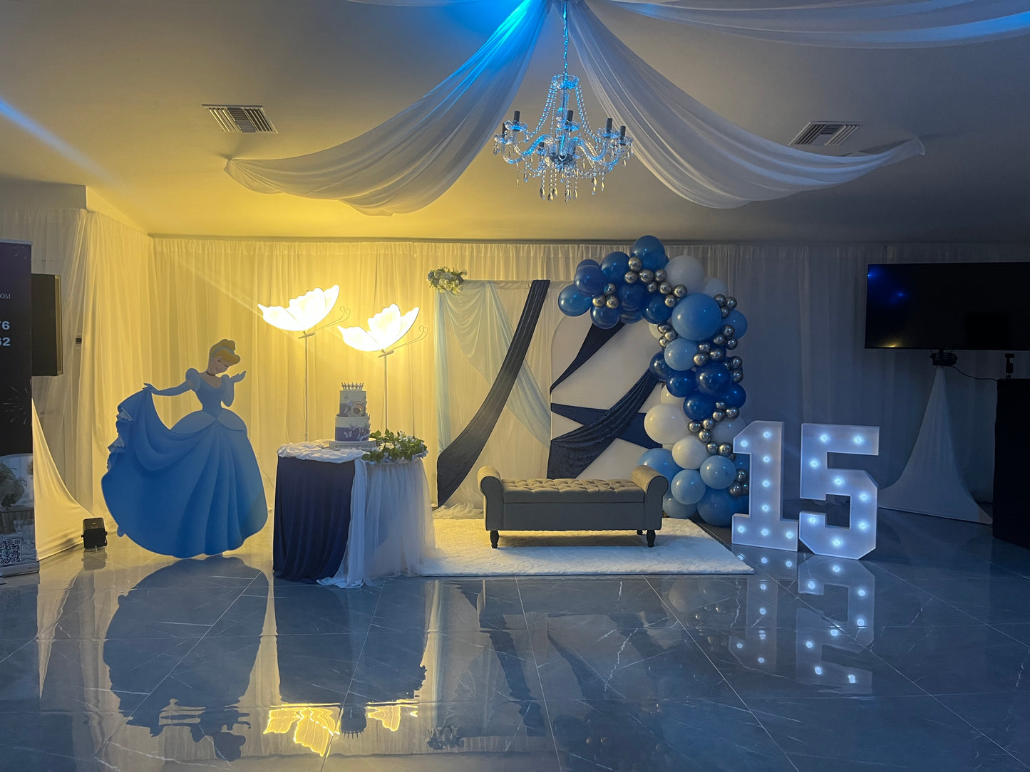 Paquete de 15 años en salón